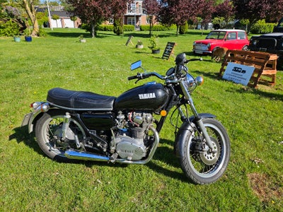 Yamaha, XS 650, 650 ccm, 53 hk, 1982, 70000 km, Grå, m.afgift, Veteranmotorcykel.
Pæn og velkørende 