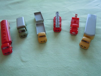 Lego Cars, LEGO Mercedes biler 1:87 fra 1964-67
Alle i meget fin stand. 

649 Esso Tankbil 500,-
651