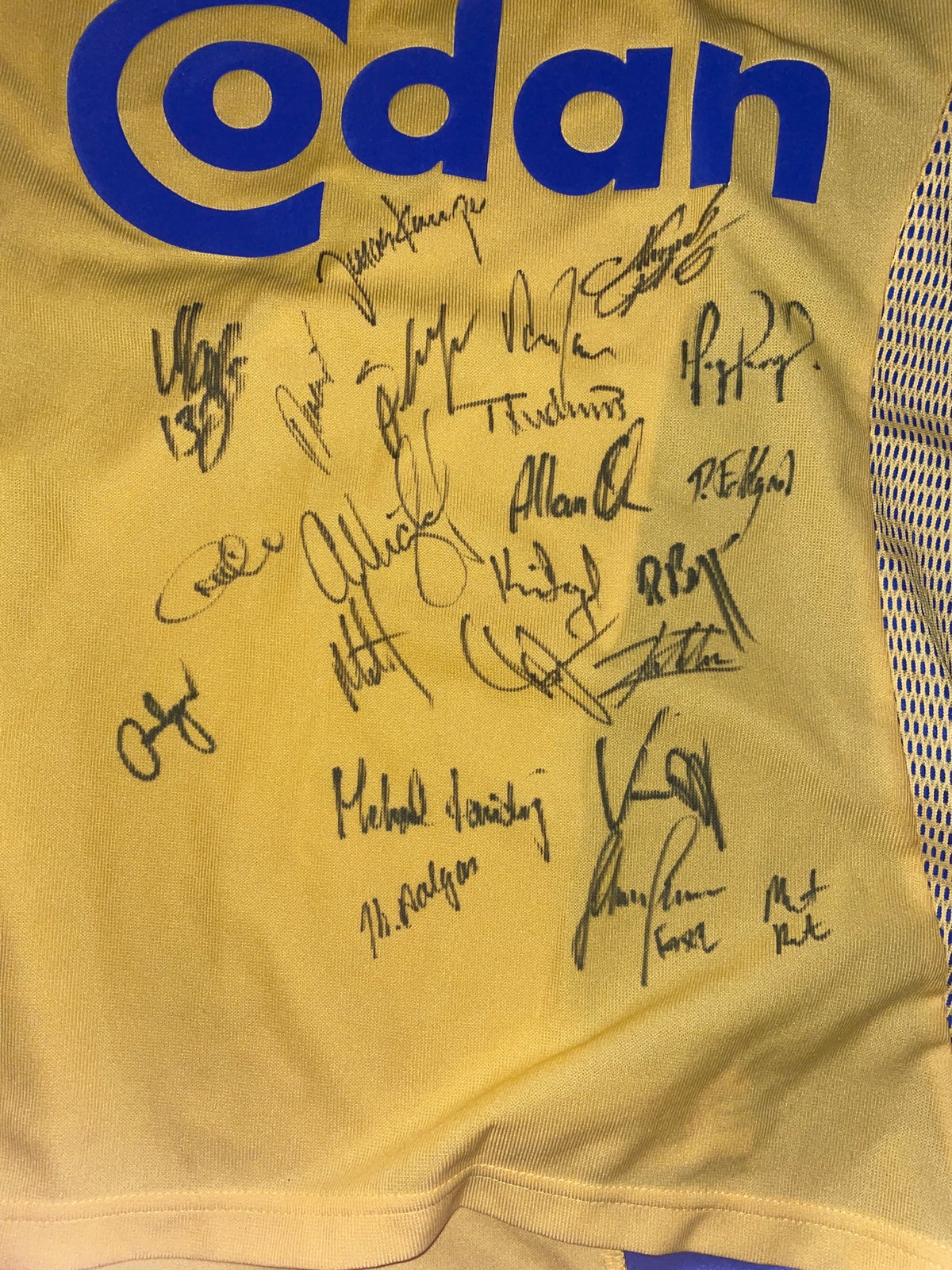 Fodboldtrøje, Signeret Brøndby trøje 2004/5 , str. Medium