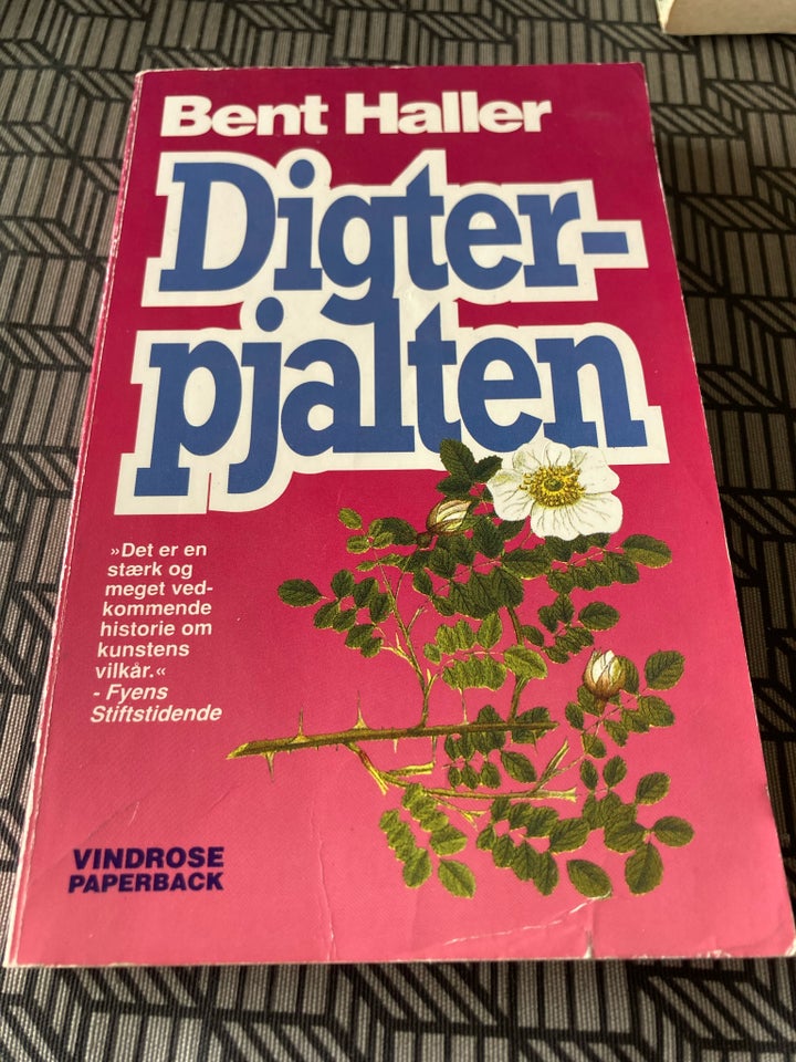 Digterpjalten, Bent Haller, genre: roman