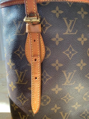 Anden håndtaske, Louis Vuitton, læder, Den klassiske “Petit Bucket Monogram 23 bag”. 
Udført i monog