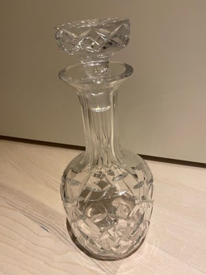 Glas, Karaffel, Super smuk antik krystal karaffel sælges. 

Meget pæn stand. 

Mål h:30 cm b:10 cm