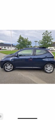 Toyota Aygo, 1,0 VVT-i x-sky II x-shift, Benzin, 2017, km 78000, blåmetal, klimaanlæg, aircondition,