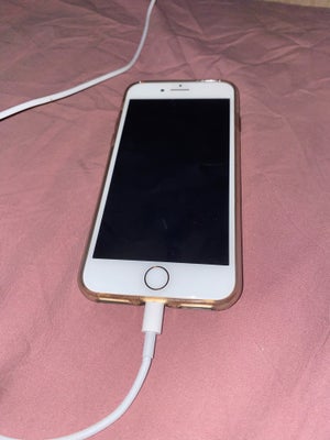 iPhone 8, 64 GB, guld, God, iPhone 8 Rose Gold i rigtig fin stand

Batteri kapacitet 84%
Den fungere