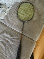 Badmintonketsjer, Yonex nanoflare 800