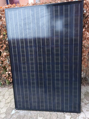 Solceller, Lille solcelle anlæg. Evt til kolonihave ,autocamper eller båd
Solceller  260W/ størrelse
