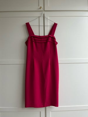 Festkjole, Elinette, str. XL,  Fucshia,  Næsten som ny, Mærke: Vintage / Elinette 
Str: 42
Mål: L: 9