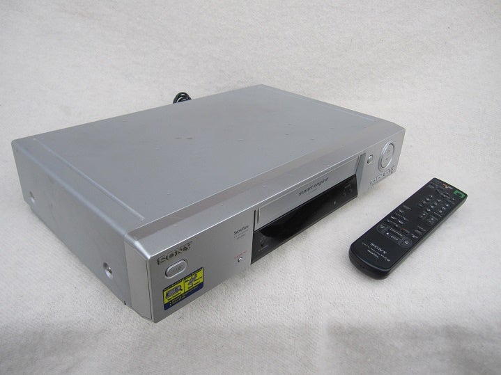 VHS videomaskine, Sony, SLV-SE710