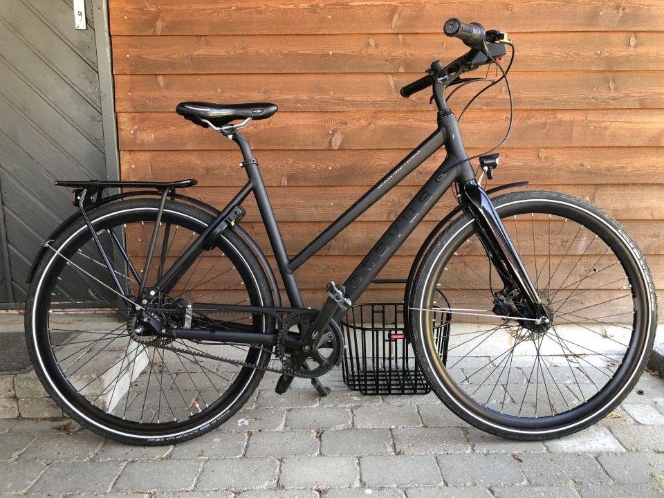 Batavus stratos deals 2020 hybrid bike