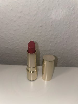 Makeup, Læbestift, Clarins, Clarins læbestift Joly Rouge i farven “Grenade”. 
Nypris 240kr
Kan afhen