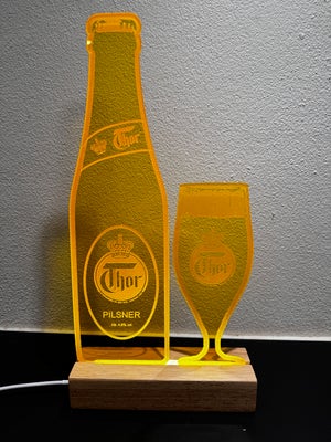 Anden bordlampe, Thor pilsner med glas LED-lampe - ca. 30 cm. høj og 15 cm. bred.

Fed belysningseff