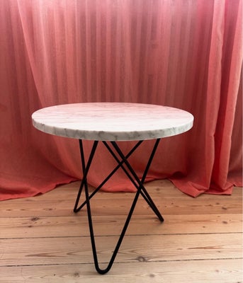 Sofabord, OX Denmarq, marmor, Smukt lille sidebord/sofabord fra @oxdenmarq med bordplade af hvid car