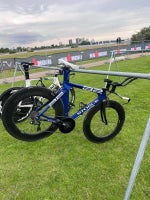 Triatloncykel, Storck A2 TT, 11 gear