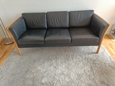Sofa, læder, 3 pers., Mål 190 cm. = L
        80 cm = B
        70 cm = D
En pæn sofa