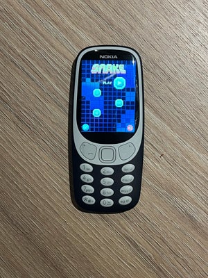 Nokia 3310, God, Købt juni-23 for 499 kr og er brugt minimalt. Der er nogen brugsridser, men virker 
