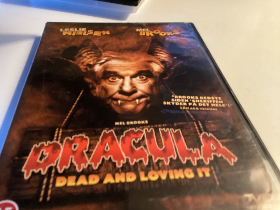 Dracula dead and loving it , DVD, komedie