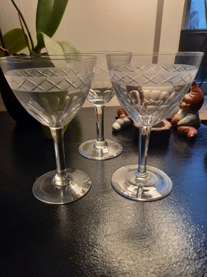 Glas, Vinglas, Holmegaard, 3 fine vinglas
Samlet