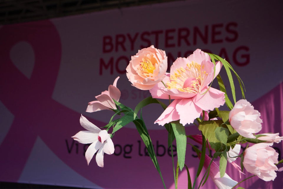 Mega blomster i crepepapir