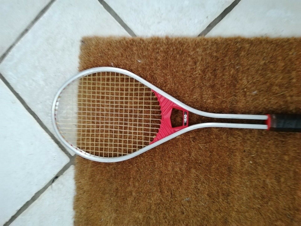 Tennisketsjer, Head