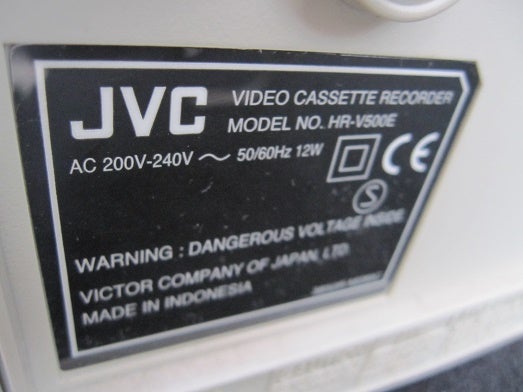VHS videomaskine, JVC, HR-V500
