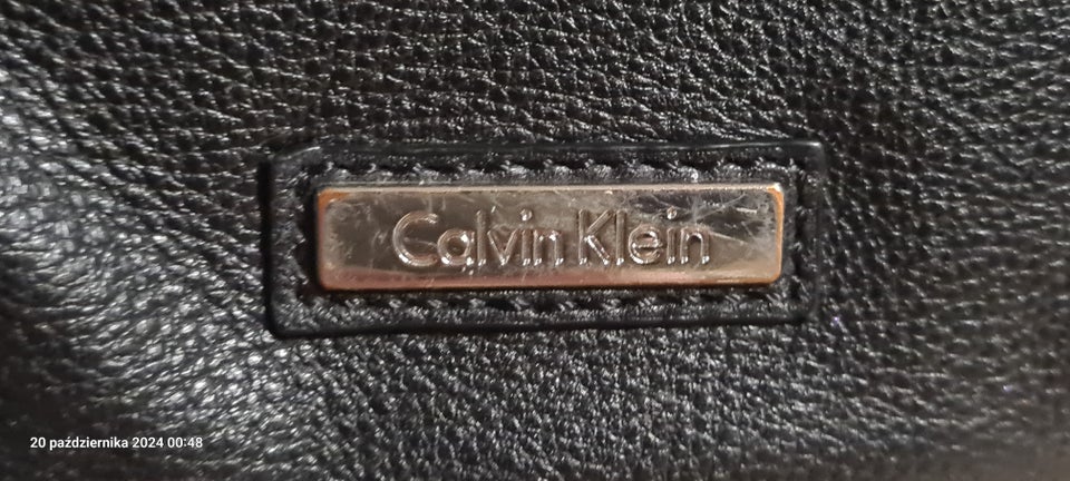 Pung, Calvin Klein