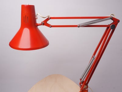 Arbejdslampe, Flot rød arkitektlampe fra 70'erne, 

Super fed arkitektlampe i populære røde farve. P