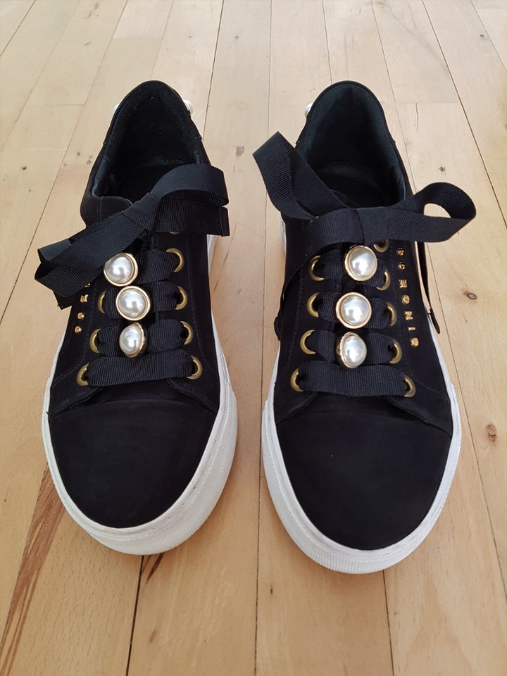 Sneakers, str. 38, Billi Bi