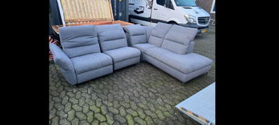 Hjørnesofa, 6 pers., Rigtig fin og velholdt sofa, med motoriserede ryg og fodlæn
220 x 280 cm

Giv e