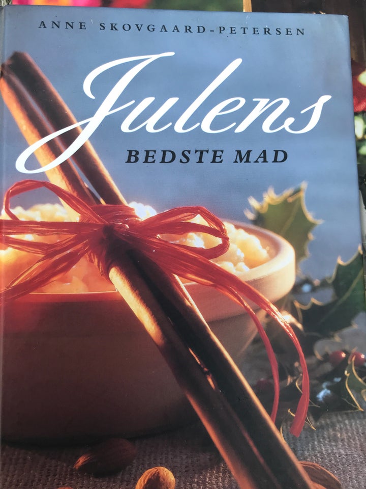 Julens bedste mad, Anne Skovgaard Pedersen, emne: mad og vin