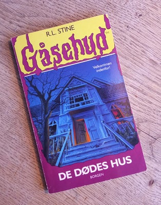 GÅSEHUD, R. L. Stine, genre: gys, Læst men stadig fin bog i Gåsehud serien, se billede...

Se også a