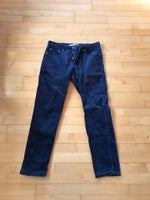 Chinos, Norse projects, str. 34