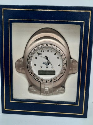 Bordur, AERO TIME, Sjovt og anderledes lille ur i original æske, med brugsanvisning og pose til opbe