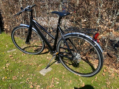 Damecykel,  Nishiki, 54 cm stel, 7 gear, Pæn og velholdt cykel. 
7 Shimano Nexus indv gear og rulle 