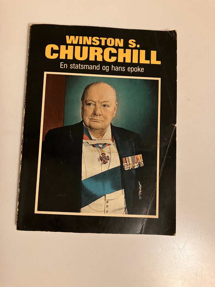Winston S. Churchill, K. Bøgholm m.v.