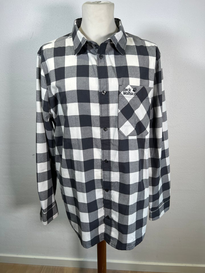 Skjorte, Lv, str. One size –  – Køb og Salg af Nyt og Brugt