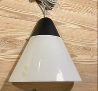 Væglampe, Vrieland Design