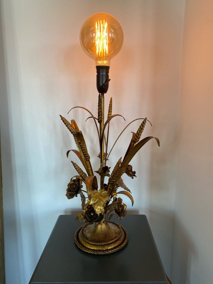 Lampe, Frederick Cooper