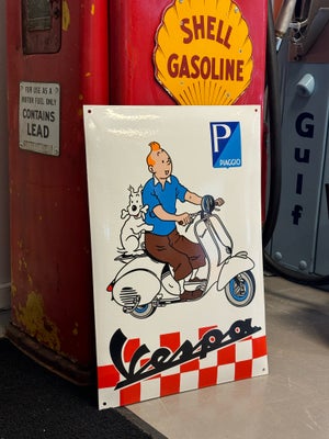 Skilte, Emalje, Nyt emaljeskilt Tintin på
Vespa 40x60

Kan sendes for 65kr