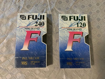VHS videobånd FUJI, 
2 stk helt nye i pakke


Jeg foretrækker at blive kontaktet via Dba's besked el