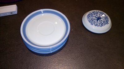 Porcelæn, Underkopper 14,5 cm Låg sukkerskål, Mistelten Derisee, 4 underkopper til tekop eller combi