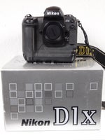 Nikon D1x, spejlrefleks, 6 megapixels