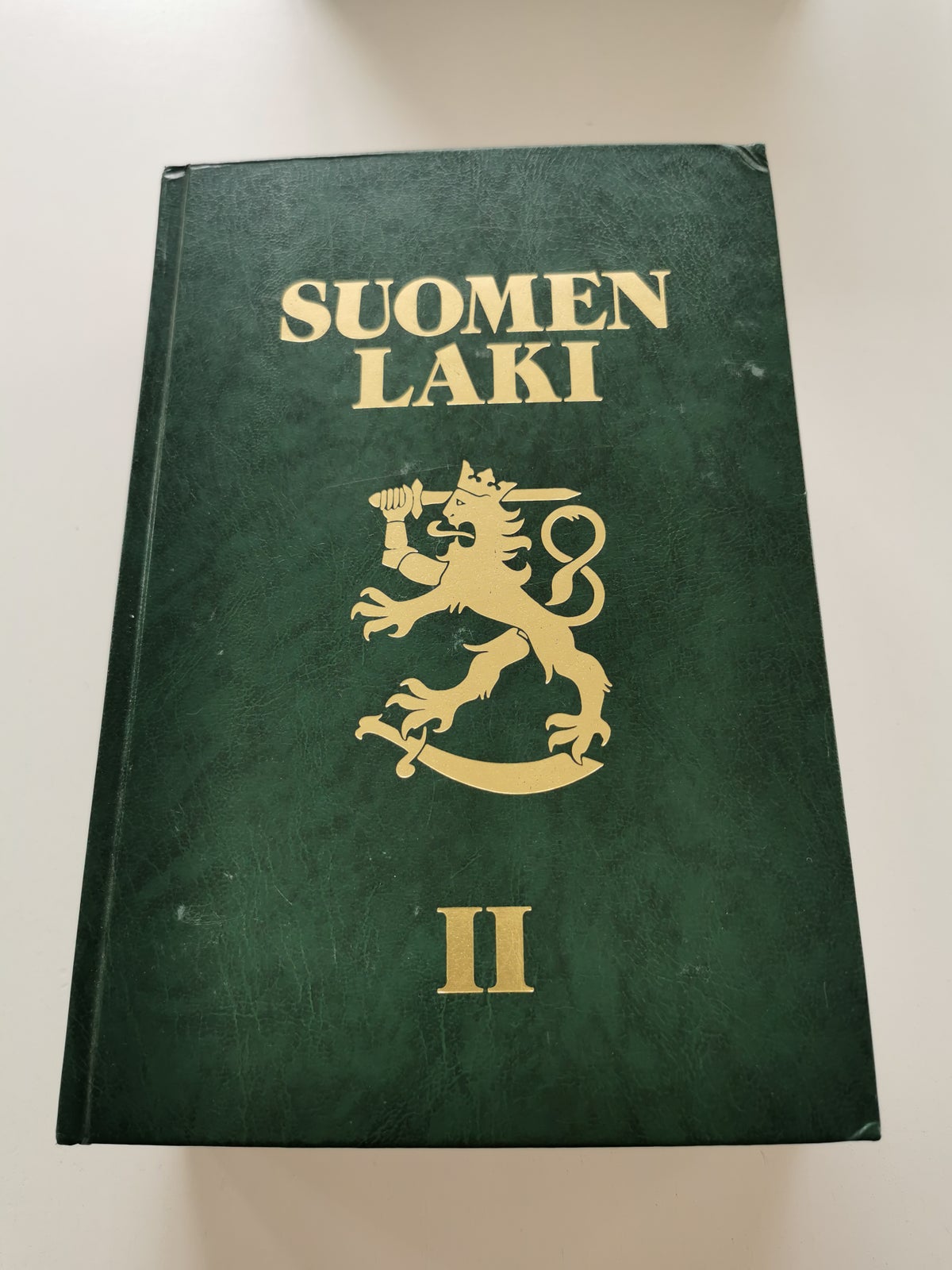Suomen Laki 2 (2020), emne: jura  - Køb og Salg af Nyt og Brugt