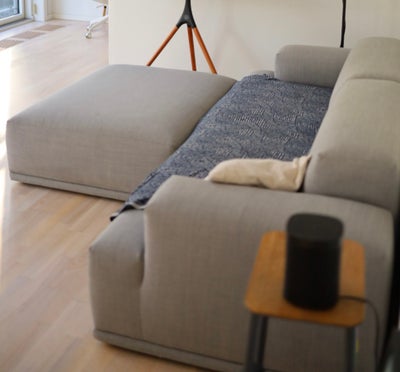 Sofagruppe, Muuto, Sælger vores 3pers Muuto connect sofa inkl. flytbar puf grundet flytning. Fra er 