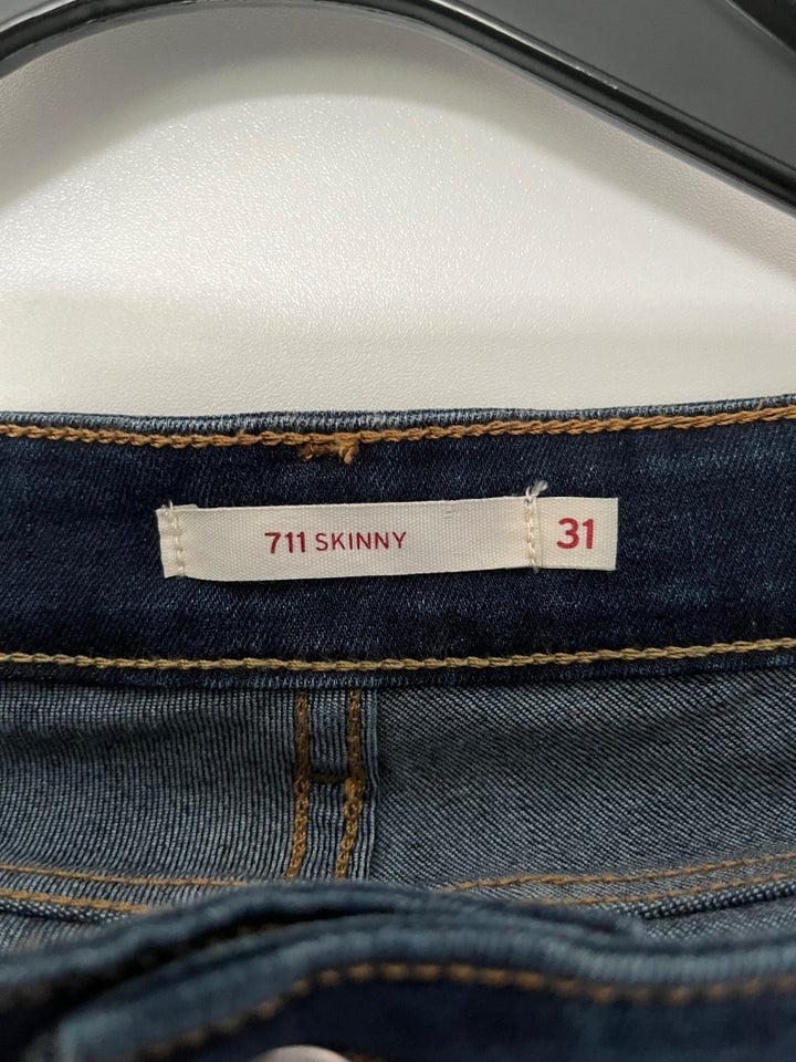 Jeans, Levi Strauss , str. 31