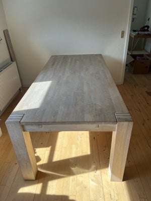 Spisebord, Egetræ, b: 100 l: 220, der kan stå 3 stole på hver side 

ingen tillægsplade 


H 75 B 10