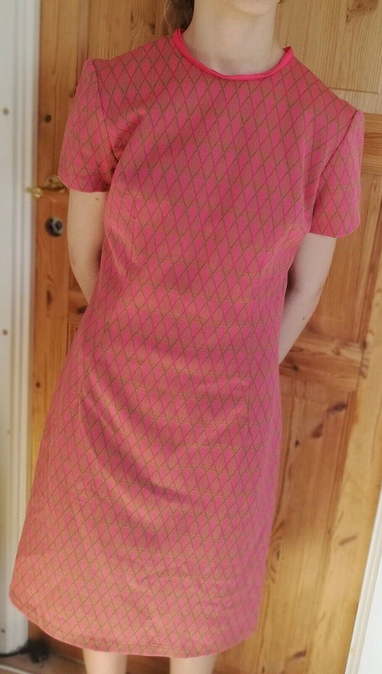 Anden kjole, Elson of Denmark, str. S