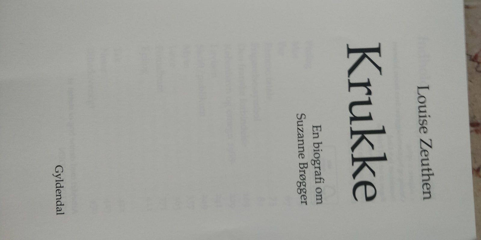 foretage mode klodset Krukke en biografi om Suzanne Brøgger, Zeuthen Louise , anden bog – dba.dk – Køb og Salg af Nyt og Brugt foretage mode klodset Krukke en biografi om Suzanne Brøgger, Zeuthen Louise , anden bog – dba.dk – Køb og Salg af Nyt og Brugt