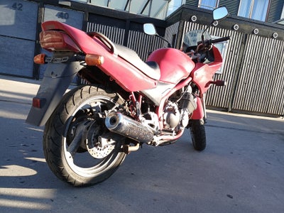 Yamaha XJ 600 S årg. 1996: Motorcykel, Har denne motorcykel til salg
Har været ejet af en dame fra n
