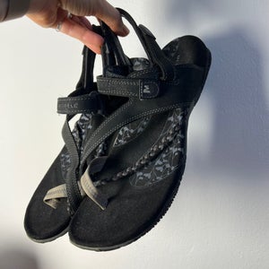 intelligens At placere overraskelse Find Fantastisk i Sko og støvler - Sandaler - Køb brugt på DBA