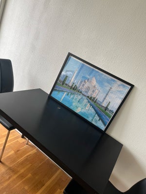 Andre borde, egetræ, b: 60 l: 110 h: 75, Ny sort skrivebord eller spisebord 

Træ bord med Metal ben